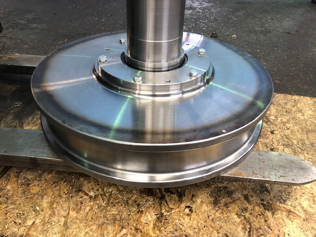 Liebherr trolley wheel assembly
